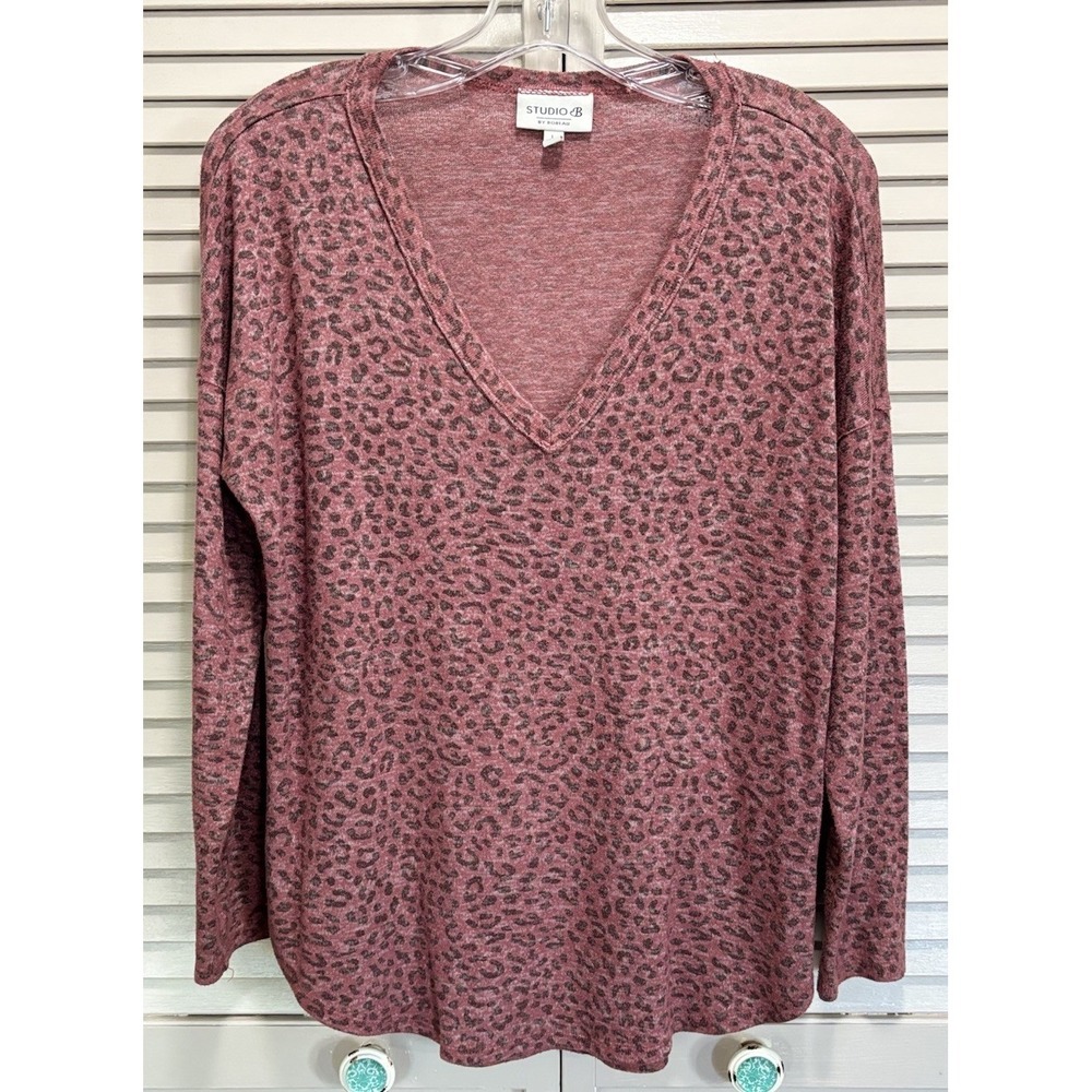 Studio B‎ Cheetah Knit Sweater V Neck Long Sleeve Size L  Soft Dusty Rose